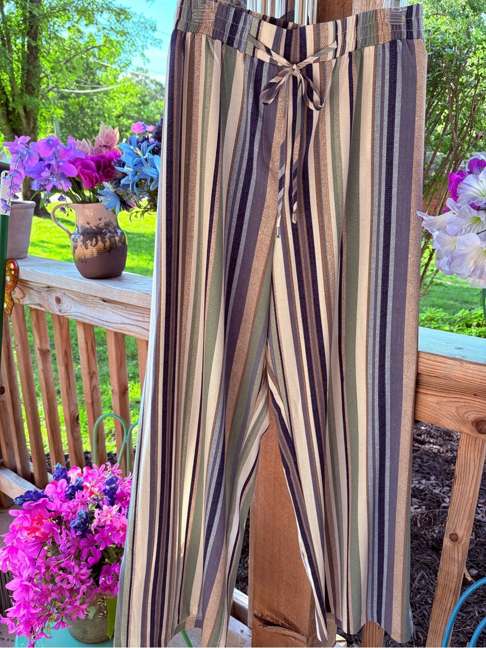 New Cato Plus 22/24W Palazzo Pants Striped Ivory Sage Blue Semi-Elastic Waist